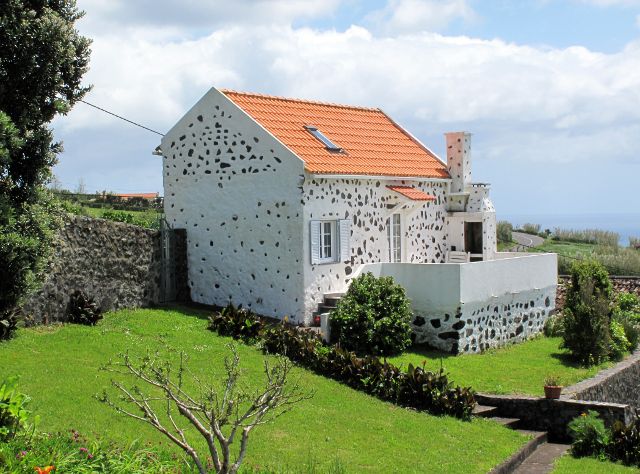 Casa Hortensia Flores | Waldspaziergang.org