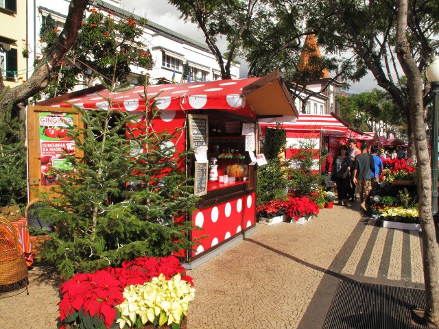 Weihnachtsmarkt in Funchal | Waldspaziergang.org